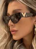 Sonnenbrille Luxus Vintage Katze Eyt Frauen 2024 Mode V Marke Designer Cateye Sonnenbrille Weibliche Brillen UV400 Gafas De Sol mujer