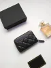 مصممة مصممة للنساء ، حاملي البطاقات ، طية رفرف نمط كلاسيكي ، Lambbskin Black Mini Wallet Pure Color Pebble Leather with Box