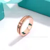 デザイナーTiffanyco JewelrytファミリーダブルTリングポピュラーT字型925シルバーバンドダイヤモンドカップルリング