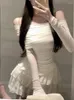 ワークドレス2024秋の甘い2ピースセットオフィスレディカジュアルアウトウェアエレガントなブラウス女性イブニングパーティースリムミニスカート韓国ファッション