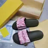 Sandales de créateurs Pantoufles Diapositives Mode Femmes Hommes Sandale Designers de luxe Lady Messieurs Toile colorée Lettre Anatomique Cuir Slide 6 Style Modèle 35-45