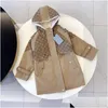 Down Coat Winter Kids Parkas Boys Girls Designer Fashion Letter Jacket Baby Ytterkläder Jackor Tjock Varma utkläder Rockar Barn Size Dhwky