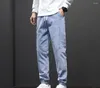 Jeans da uomo 2024 Uomo Inverno Aggiungi pantaloni di lana addensati Pantaloni di jeans da uomo slim vintage blu hip-hop streetwear di alta qualità