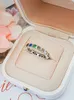 Bagues de cluster 925 Silver Fashion Simple Rainbow Row Diamond Ring High Carbon Diamonds Tempérament Petit et polyvalent Design