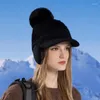 Bérets Casquette d'hiver pour femmes avec cache-oreilles en tricot mignon pompon Baseball décontracté mode Bomber chapeaux