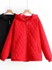 女性用服プラスキルティングコート冬のファッションを維持する暖かいジャケットシンプルなアーガイルアウトウェア240131