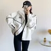 Kvinnorjackor Dutrieux 2024 Autumn Fashion Printing Tooling Jacket Black White Letters Hooded Trench Coat High Midist Baggy