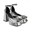 Kleid Schuhe Gold Silber Glänzend Schöne Dame Hochzeit Party Hochhackige Geschlossene Zehe Plattform Sexy Block Heels Frauen Sandalen mit Fransen