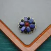 Naszyjnik Zestaw Lapis Lazuli Square Brooch Brooch Red Turquoise Head włoski styl retro pokazujący zaawansowane poczucie wszystkiego 2024 t