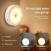 Nattljus PIR Motion Sensor Lamp LED Night Light For Kitchen Cabinets Trådlös garderob Lätt trappor Ljus Belysning YQ240207