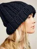 Boinas Sombrero de punto para mujer Invierno europeo Cálido Lana gruesa pura Hip-Hop Skullies Beanie Amantes de la moda