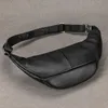 Sacs de taille en cuir véritable pour hommes Fanny Pack sac de ceinture pochette de téléphone Mini sac de poitrine de voyage sac à bandoulière homme pochette en cuir noir 240126