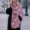 Sciarpe Sciarpa con stampa scozzese Stampata Accogliente ed elegante Accessorio lavorato a maglia alla moda antivento caldo invernale da donna con cuore
