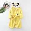 Autumn Winter Kids Hooded Bathrobe Baby Bath Robes Boys Girls Cartoon Rabbit Panda Flanell Pyjamas långärmad handdukskrok 240130