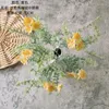 Dekoratif çiçekler küçük taze vahşi çim simüle çiçek toptan kırsal düğün ev dekorasyonu margarita chrysanthemum yapay