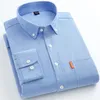 Coton Oxford chemises à manches longues pour hommes couleur unie Patchwork étiquette coupe régulière chemise décontractée doux affaires intelligent vêtements quotidiens 240125