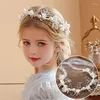 Accessori per capelli Fascia da sposa bohémien per ragazze Imitazione ghirlanda di fiori di perle Copricapo Ghirlande romantiche Ragazza