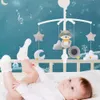Cartoon Baby Bedcribstroller Mobile Rattles Music Education Toys Bell Carousel Infant Baby Toys 0-12 månader för Born Gift 240202