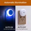 Nachtverlichting Auto Bewegingssensor LED-nachtlampje Plug-in Nachtkastjes Lamp Binnen Hal Woonkamer Trap Rood/Blauw/Wit/Warm Verlichting YQ240207