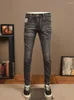 Jeans da uomo 2024 Spring Street Retro Black Handsome Stretch Slim High-End Pantaloni casual in difficoltà