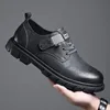 Classique hommes chaussures en cuir marque de luxe hommes chaussures décontractées respirant Simple extérieur doux mocassins hommes baskets Zapatos Hombre 240125