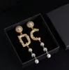 Pearl Tassel Brand Letter Studs para orejas para el Charm Lady Jewelry Women Women Letter Leting Pendientes Mejor regalo de Navidad Pendimiento de aros para nupcias