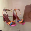 Sandálias Brasil Moda Luxo Torção Tecido Cor Bloqueando Designer Marca Mulheres Sapatos Grosso Com Salto Alto Feminino Casual