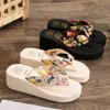 Mode Frauen Flip-Flops Sommer Strand Plattform Hausschuhe Casual Außerhalb Keile Sandalen Schuhe 240126