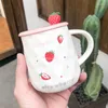 Tazze 400ml Personalità Creativa Ragazza Carina Fragola In Ceramica Con Coperchio Cucchiaio Tazza di Acqua Per Uso Domestico Coppia Colazione Caffè Tazza di Latte