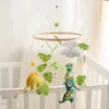 Baby Crib Mobile Bell Bell Wood Rattles Toys Soft Filt Cartoon Dinosaur Forest Hanging Bell Bell Mobile Crib Bracket Baby Gifts 240118