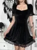 Insdoit Mall Gothic Velvet Summer Mini Dresses女性ヴィンテージパンクグランジレースセクシードレスハラジュク美的エレガントパーティードレス240129