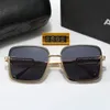 مصمم أزياء نظارة شمسية للرجل نساء مستطيلات الشمسية للجنسين مصمم Goggle Beach Beach Sploy Sun Glasses Retro Frame Design With Box