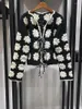 Cardigan da donna per donna 2024 maglione casual alla moda in lana all'uncinetto con fiori a contrasto con lacci vuoti