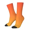 Chaussettes pour hommes modernes à la mode abstraite jaune orange couleur unie art mâle hommes femmes bas d'été hip hop