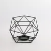 Titulares de vela KX4B Metal Tea Light Holder Hollow Geometric Tealight Stand para peças centrais de festa de aniversário de casamento