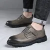 Classique hommes chaussures en cuir marque de luxe hommes chaussures décontractées respirant Simple extérieur doux mocassins hommes baskets Zapatos Hombre 240125