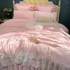 Ensembles de literie Linge de lit de luxe automne et hiver bébé en peluche quatre pièces ensemble épaissi chaud princesse jupe couverture fournitures ..