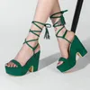 Sandaler Cross-bundna sexig klänning Öppen tå Summer Flock Green Black Ankle Strap Gladiators Shoes Chunky High Heels Platform Women