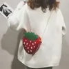 Kvällspåsar mode PU Strawberry Shoulder Bag For Girl Ladies Chain Cute Messenger Girls Fruit Wallet and Handbags