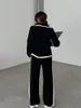 Элегантный вязаный блейзер, женский черно-белый зимний спортивный костюм, женский комплект из двух предметов, комплекты из 2 предметов с одинаковыми брюками для женщин 240124