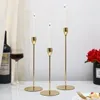 Chiński styl metalowe świece proste złote świece w dekoracja ślubna bar imprezowy salon wystrój domu 3pcs 240125