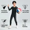 Survêtement pour enfantsEnsemble de maillots de football pour hommes Sous-vêtements thermiques pour enfants Chemise à manches longues et pantalons de course Kits de jogging 240130