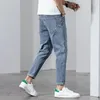 Pantaloni jeans da uomo con tasche Pantaloni da cowboy dritti azzurri da uomo tagliati in elegante denim primaverile autunnale di alta qualità