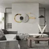 Väggklockor lyxiga nordiska designklockor stor storlek kvartsdesigner modern tyst metall hängande reloj pared dekoration för sovrum