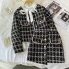 Outono 2 peças conjunto elegante moda vintage xadrez tweed manga longa jaquetas casaco irregular a linha mini saias feminino terno 240124