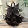 Vêtements pour chiens Vêtements faits à la main Fournitures pour animaux de compagnie Dentelle noire Ailes de papillon Accessoires Robe de princesse Robe magnifique Costume de soirée