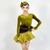 Abbigliamento da palcoscenico Abito da ballo latino in velluto per ragazze Costume da performance a maniche lunghe verde Gonna tuta ChaCha Rumba Samba Abiti da ballo DL114