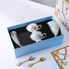 Tassen Guochao-Stil Bone China Kaffeetasse und Teller High-End-Luxus-Haushalt Nachmittagstee-Set Paar Geschenkbox