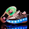 Chaussures à roulettes lumineuses LED pour enfants, baskets de skate lumineuses avec roues, ailes de patins pour enfants, 240131