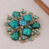 Brooches Fashion Medieval Vintage Resin Stone Rhinestone Unisex Personality Exquisite Jewelry Women Flower Brooch Pin